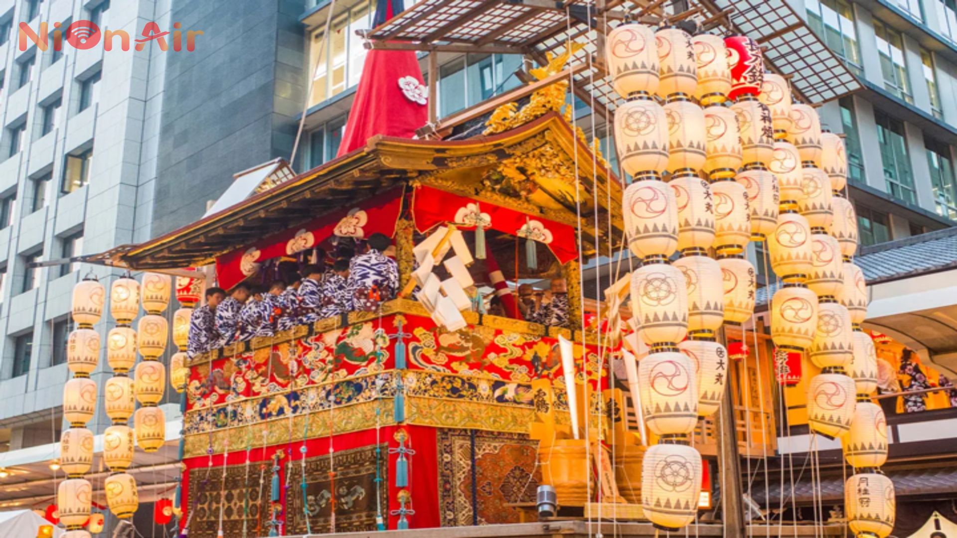 Lễ hội diễu hành truyền thống Gion Matsuri (Kyoto)